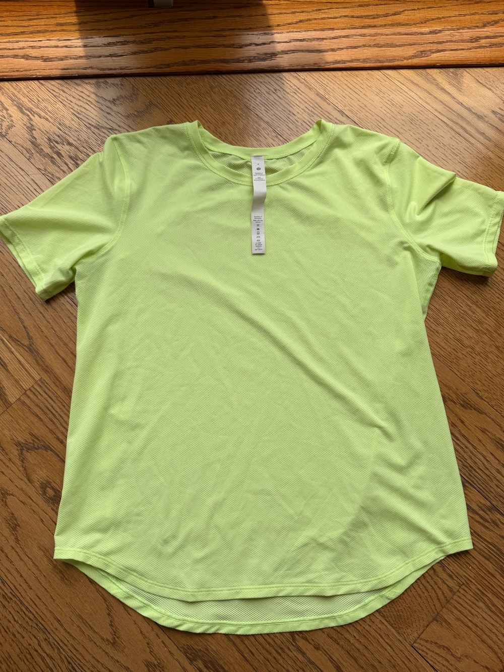 lululemon athletica Short Sleeve Tee - Neon Lime